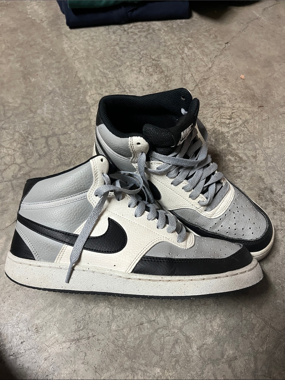 Nike Men’s Mid-Top Sneakers in Black, White & Gray